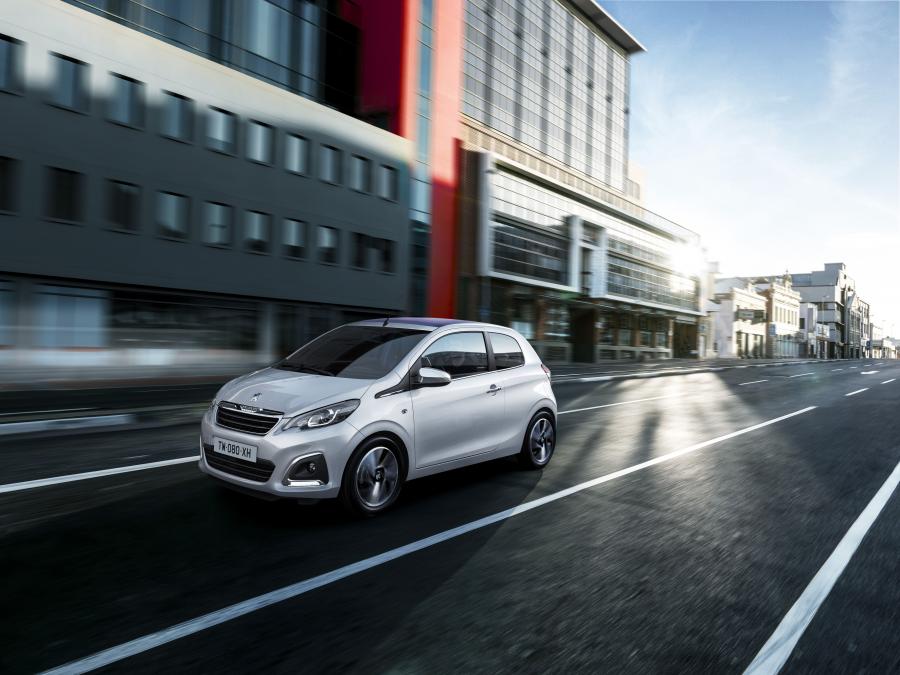  Peugeot 108 3-Door 2014 года  (фото 4 из 44)